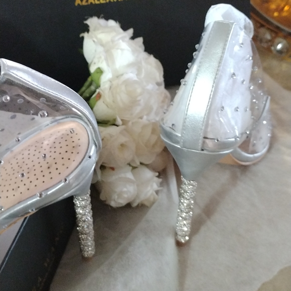 Bling Rhinestone PV Pumps - Picture 5 of 6